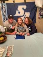 Kjirstin Hopfer signs with University of San Diego